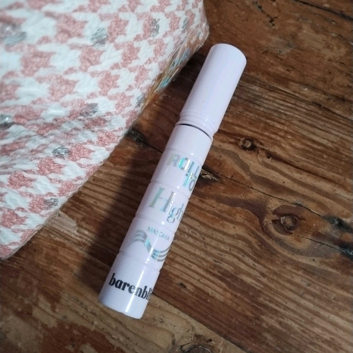 Roll to High Mascara imgfdn-fbbc30cb-b24d-46fd-97db-425193d3a2d0