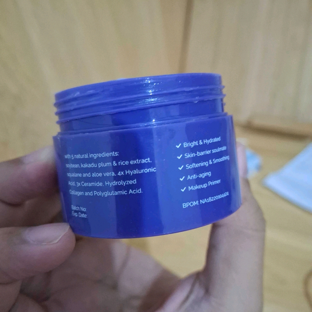 SOY BRIGHT! Moisturizer imgfdn-f85fa743-0113-4a36-949a-0019a322fbbf