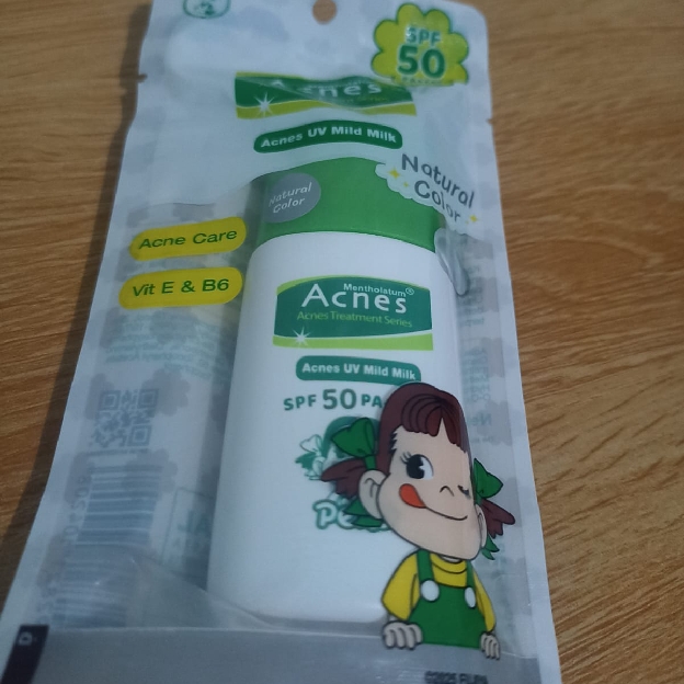 UV Mild Milk Natural Color imgfdn-3a0dbe61-43b0-407e-b0ca-a2b2fd164c72