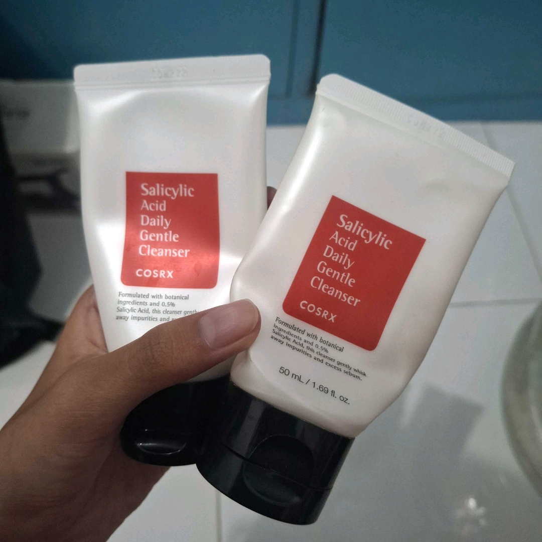 Salicylic Acid Gentle Cleanser imgfdn-e3e51047-d24a-4357-a807-8fa504dff10c