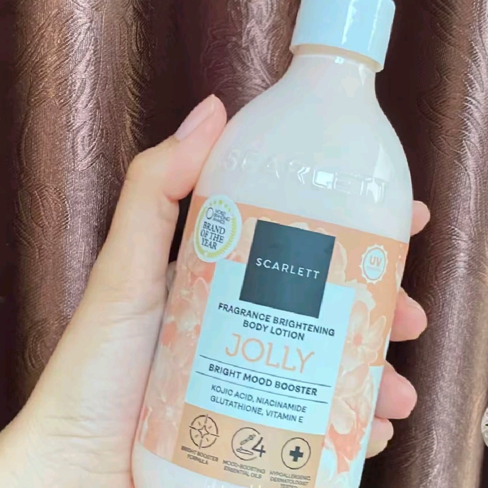 Fragrance Brightening Body Lotion - Jolly imgfdn-d9efe0ae-9281-4e28-b89f-3a896871de18