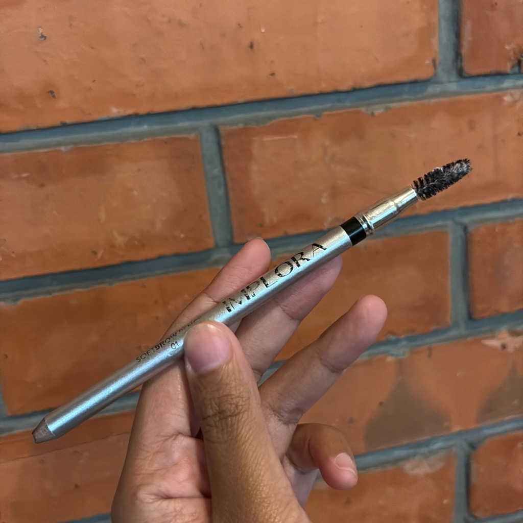 New Softbrow Pencil - SB 01 Black imgfdn-b7b1821d-cbfc-4fdf-bf0b-faf0aade685d