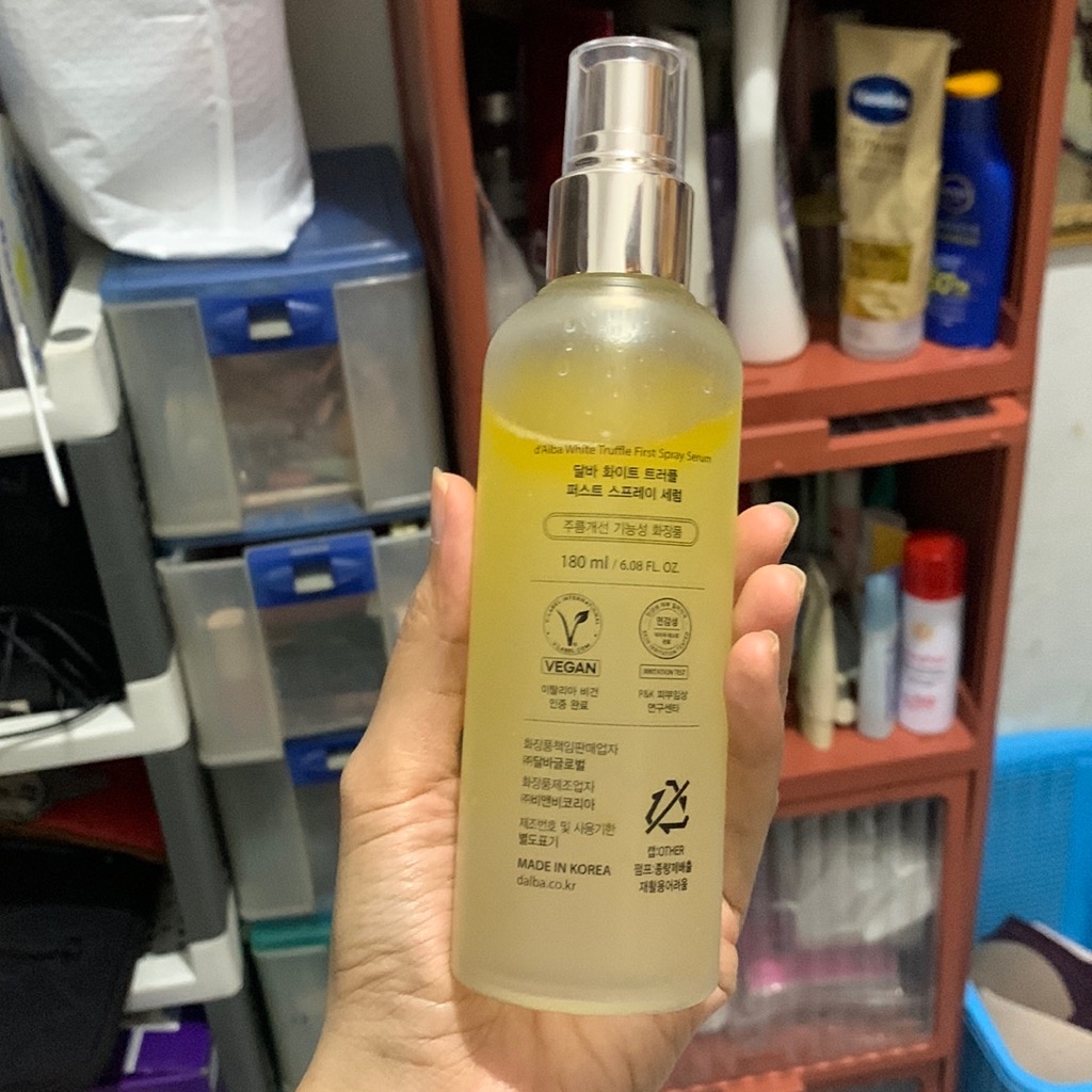 White Truffle First Spray Serum imgfdn-fadd1b06-c535-4f09-935e-753f3203df4c