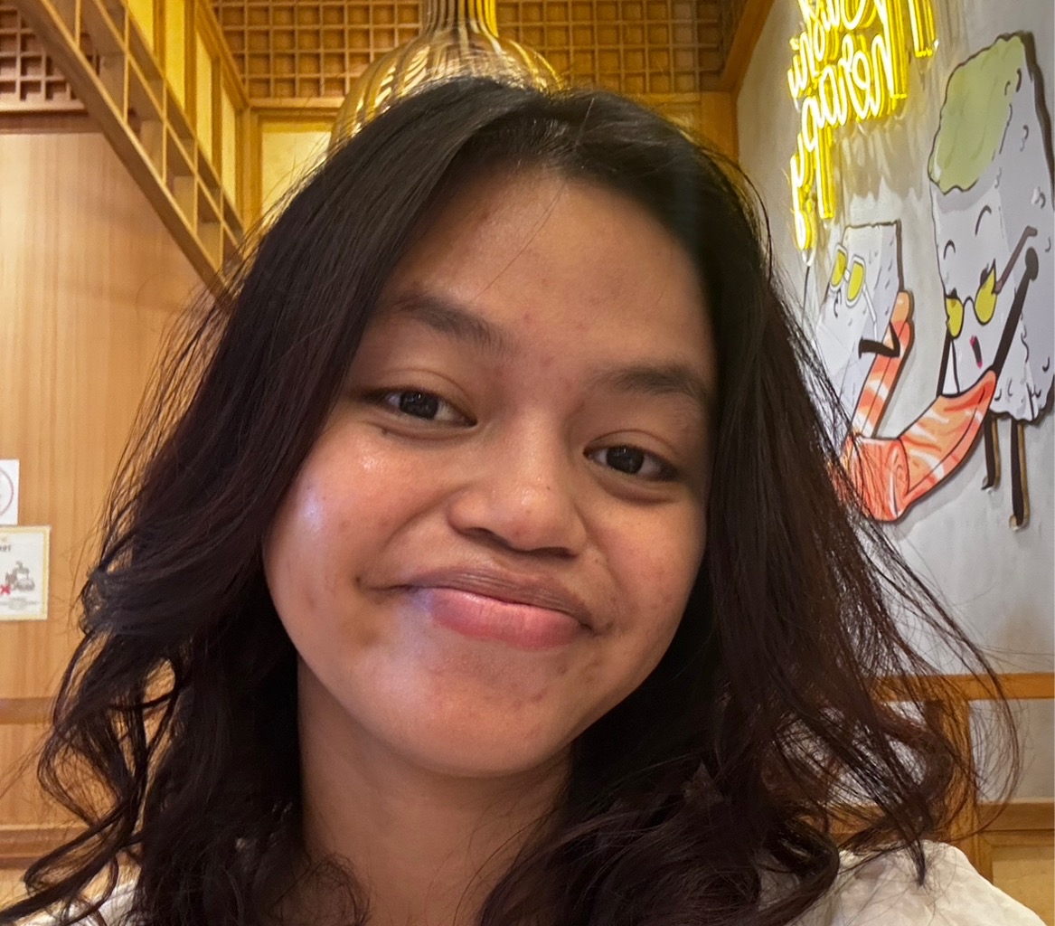 Natural Look Eyebrow Matic - Dark Brown imgfdn-1e868fa6-93de-4965-abc5-bd3a6248bff7