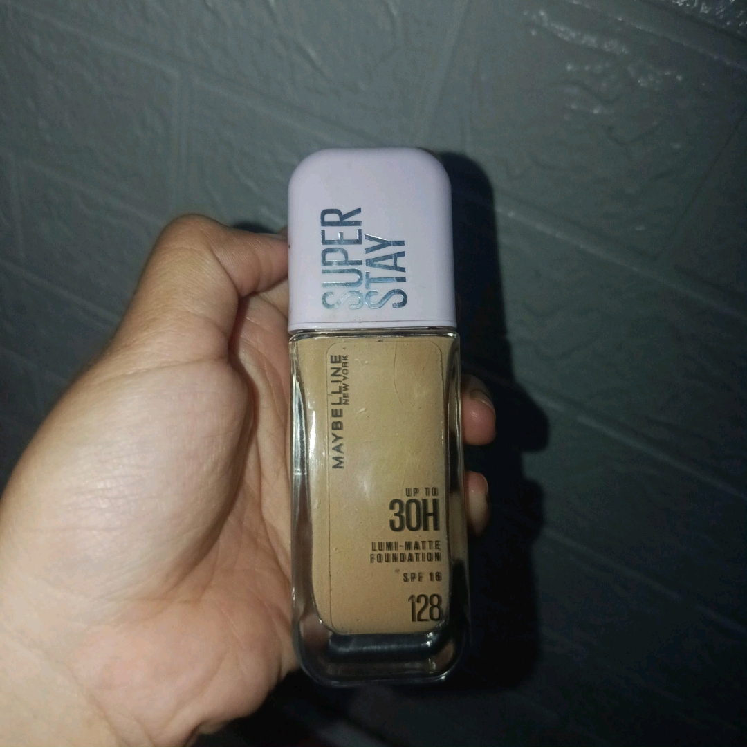 Superstay Lumi Matte Foundation - 128 imgfdn-8e1ffec9-8b8e-45f6-96c3-1a1fc8145f4e