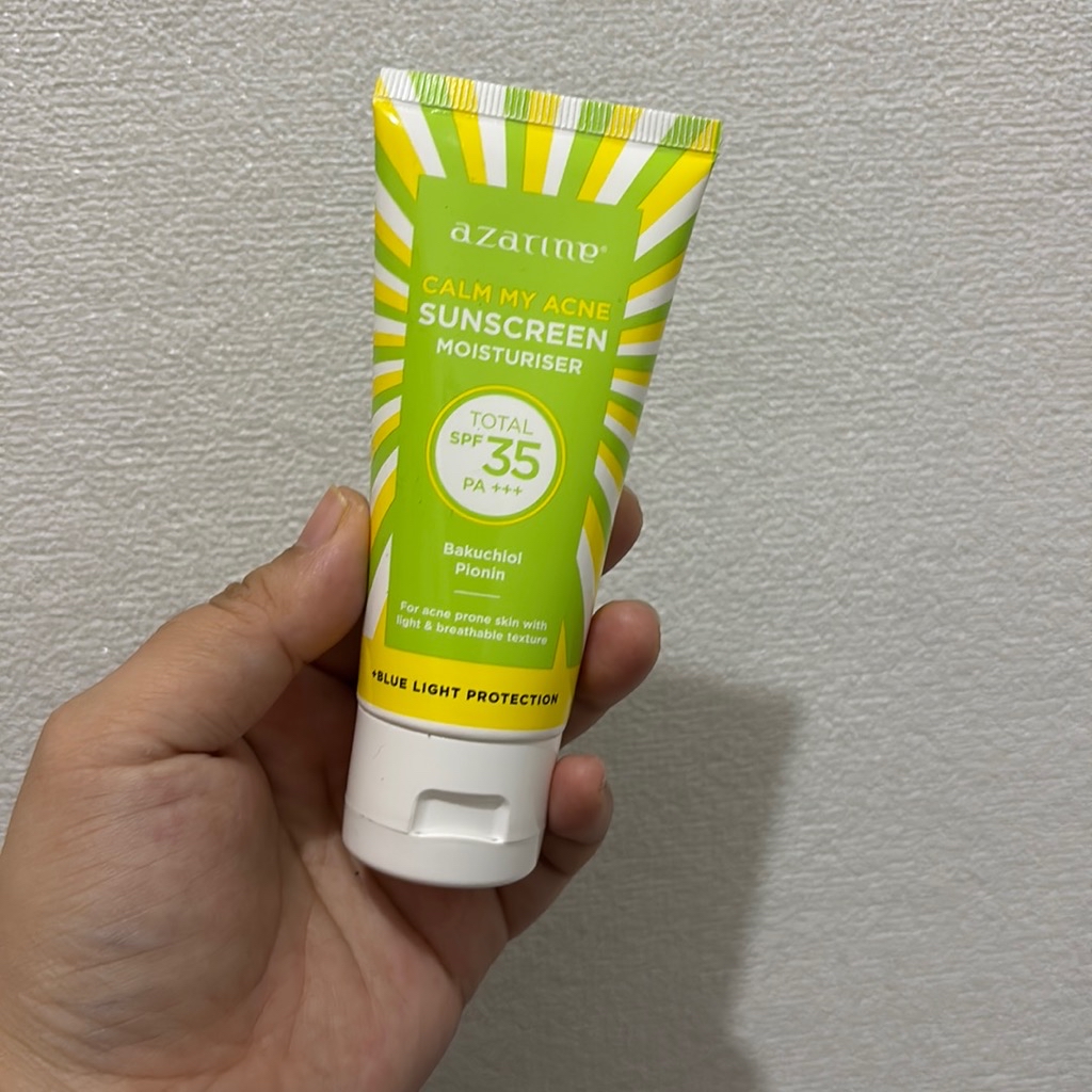 Calm My Acne Sunscreen Moisturizer imgfdn-a70c5902-2692-45e9-b64f-a59e26250d27