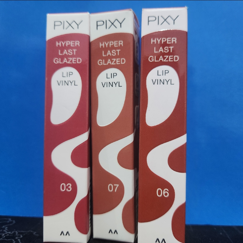 Hyperlast Glazed Lip Vinyl - 03 Charming Pink imgfdn-f0af84ea-f3ae-4c3c-8f0d-46b94f3e204b