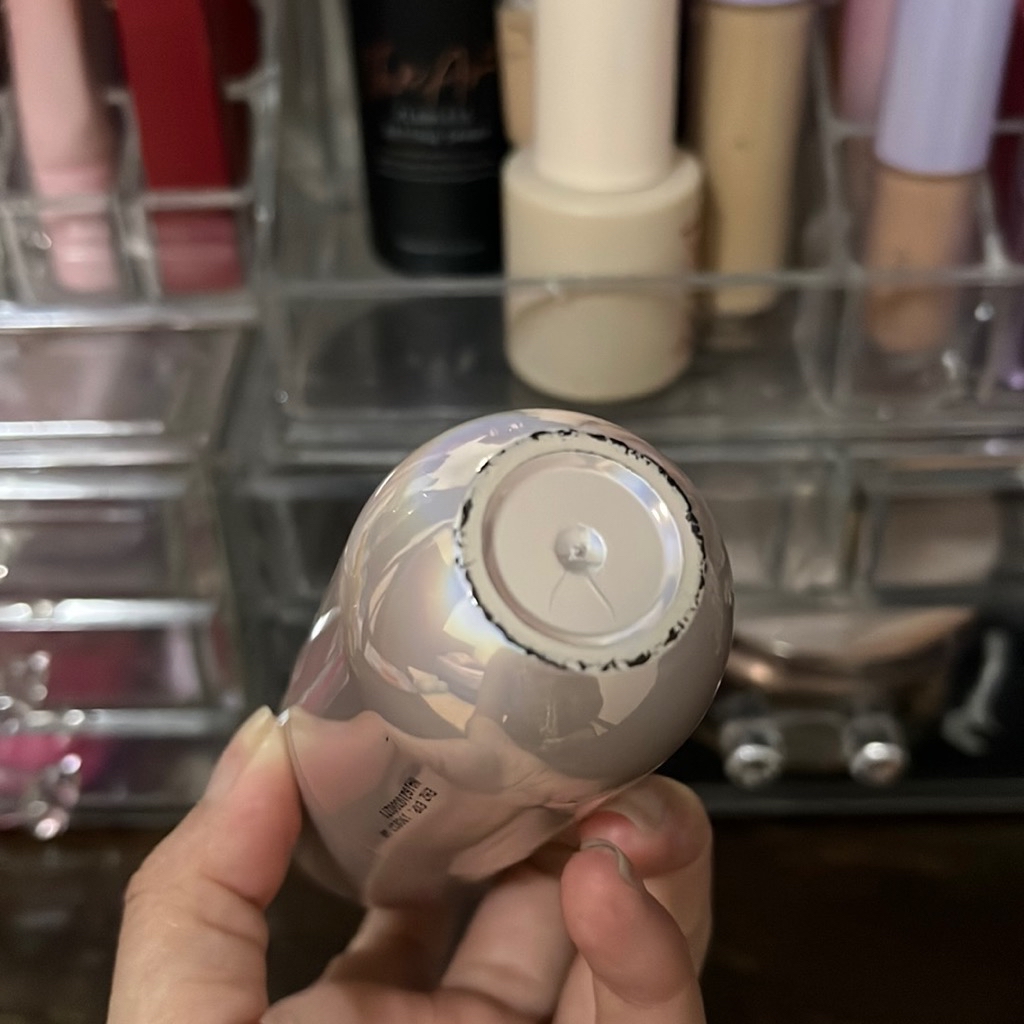 Anti Cakey Lock and Smooth Gripping Primer imgfdn-f6c1bdc1-ef4c-4d9c-bfed-27472d3df8d0