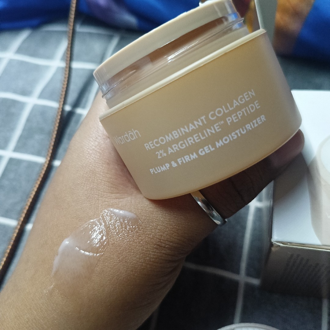 Recombinant Collagen Gel Moisturizer imgfdn-a7cb9a04-6959-4ebe-a2c9-627c776c85ec