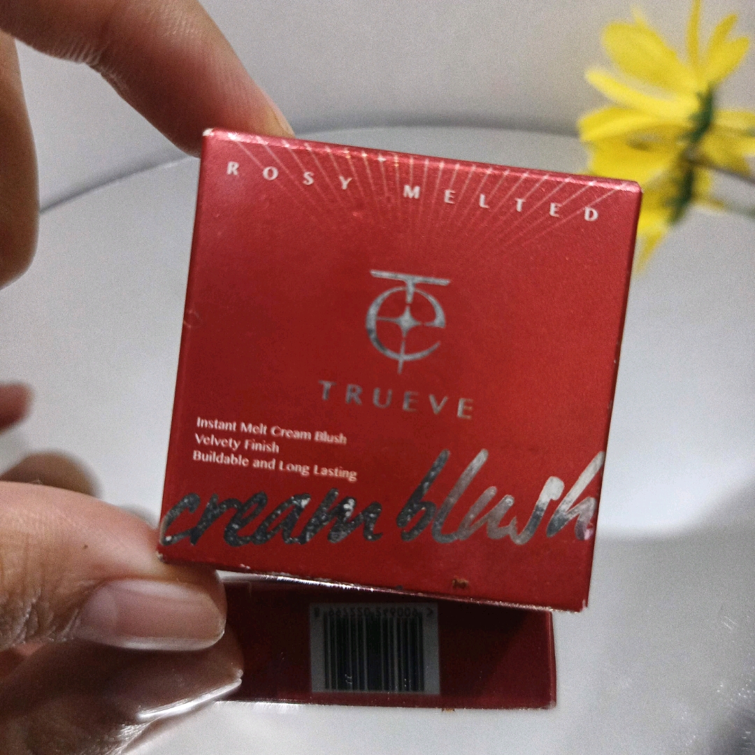 Rosy Melted Cream Blush - 01 Alluring Mauve imgfdn-17a912f4-0f7d-4838-a427-be071285ff30