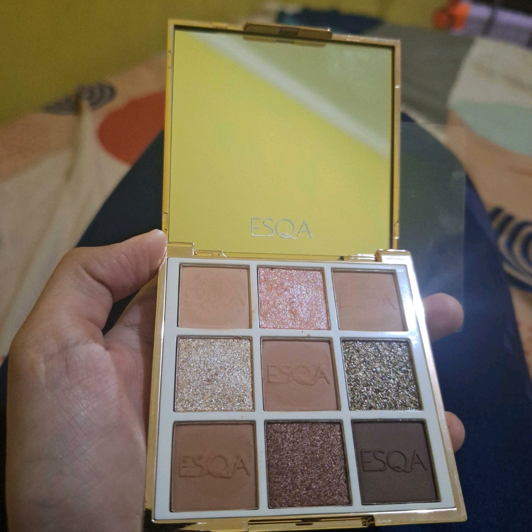 Goddess Eyeshadow Palette - Mauve imgfdn-1fd8f17f-96d3-42da-8ad5-7dcffbbaf147