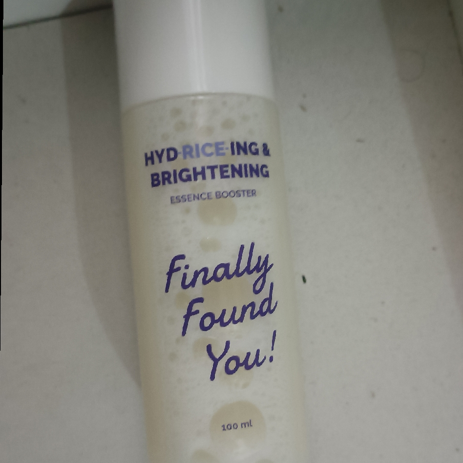 Hyd-rice-ing & Brightening Essence Booster imgfdn-7b72a4a3-84ba-415e-8e21-963ac7813881