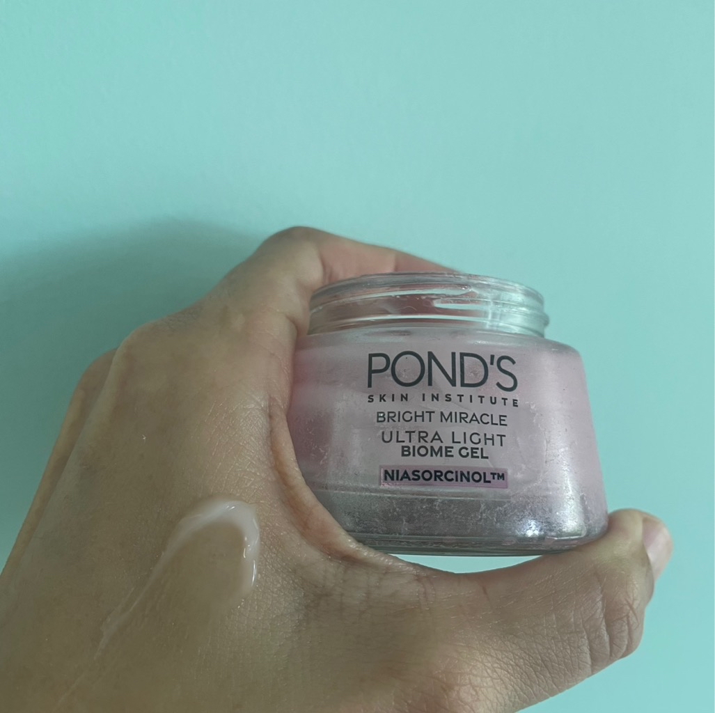 Ultra Light Biome Brightening Moisturizer Gel imgfdn-5d315927-7df8-4cb7-8c10-e0f28b9e4e68