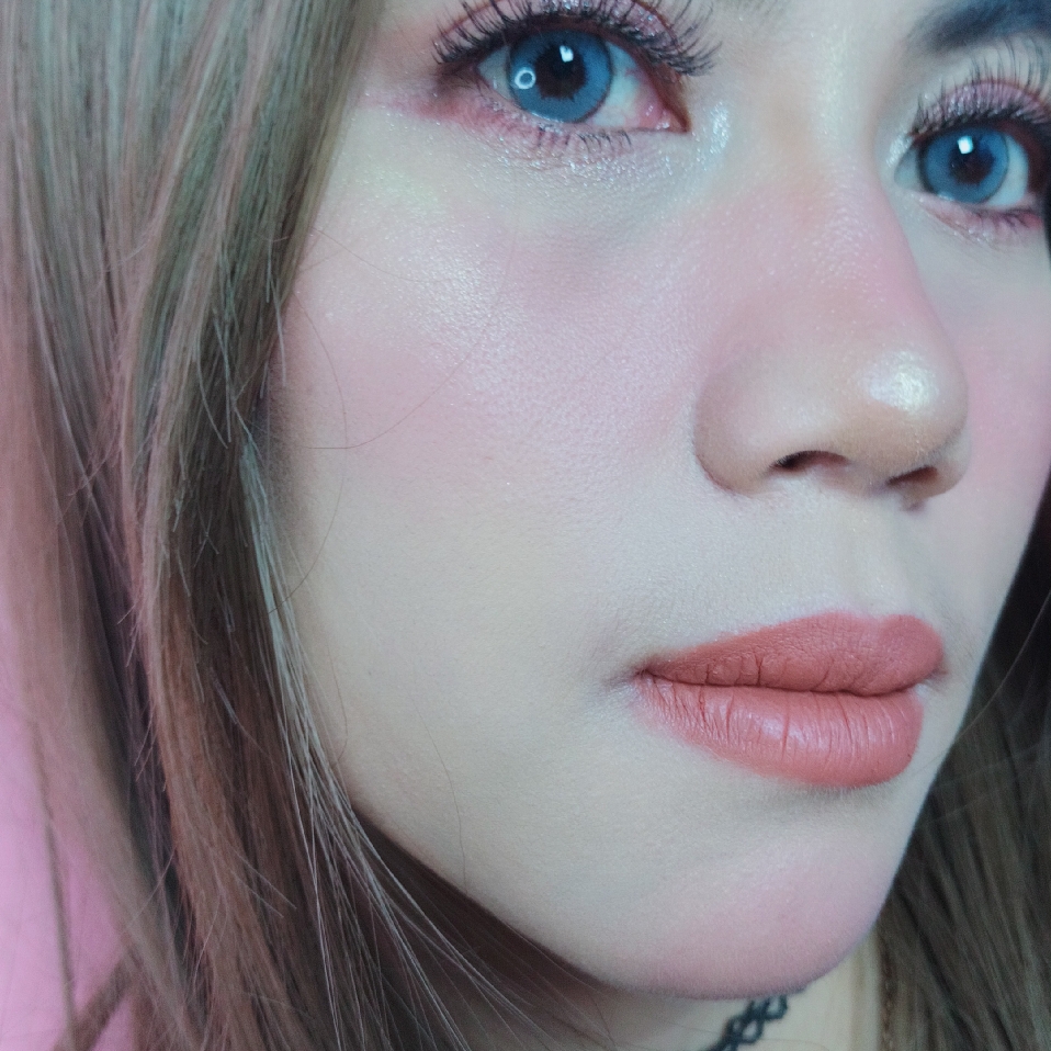 Unbothered Demi-Matte Cushion - N10 Lace imgfdn-4859aa40-0cf9-4db1-bd17-aa59cd8159f7