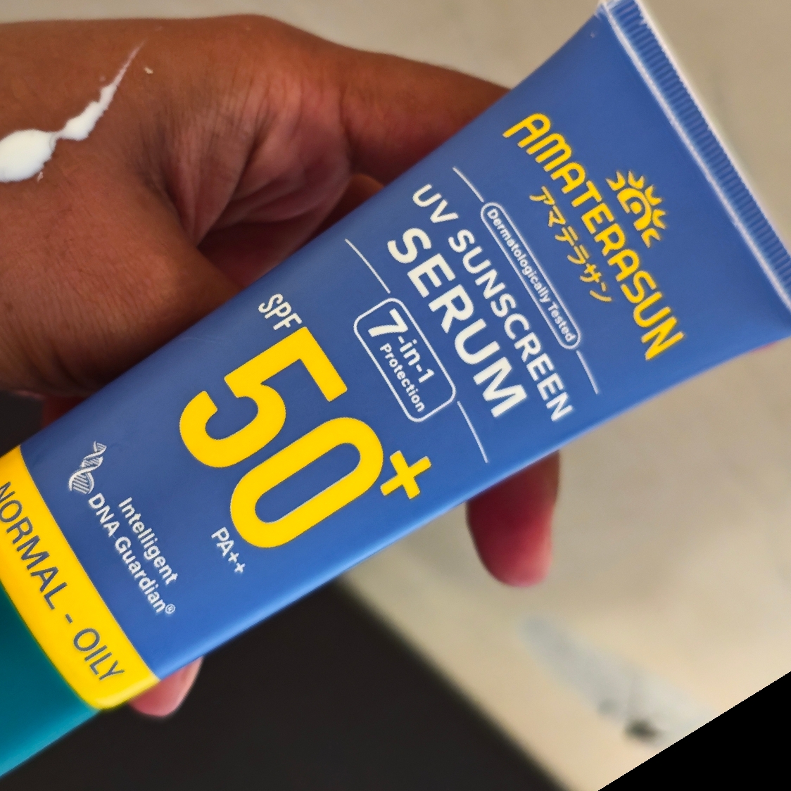 UV Sunscreen Serum SPF 50+ PA++ imgfdn-3189c601-5205-42e9-b572-44d9ad4dcac7