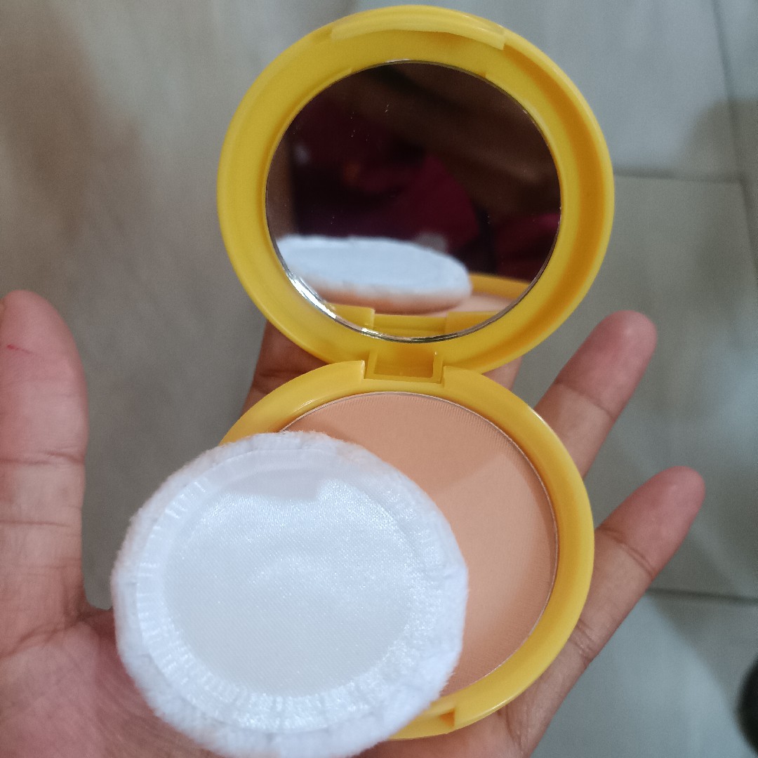 Daily Matte Compact Powder - 01 Light imgfdn-a59e4802-cd15-4974-9dbe-baeeb56dec40