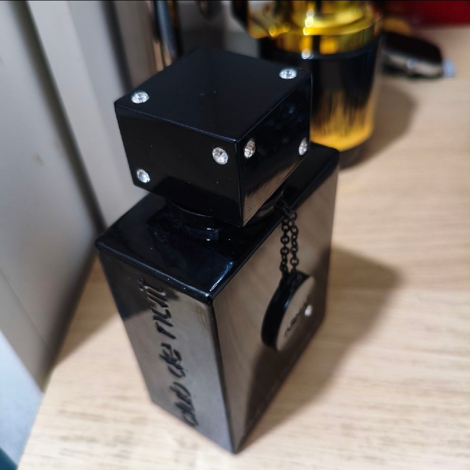 Club de Nuit Intense Man imgfdn-5a6ac7b3-7d0e-451d-af5a-d9b63e2817ff