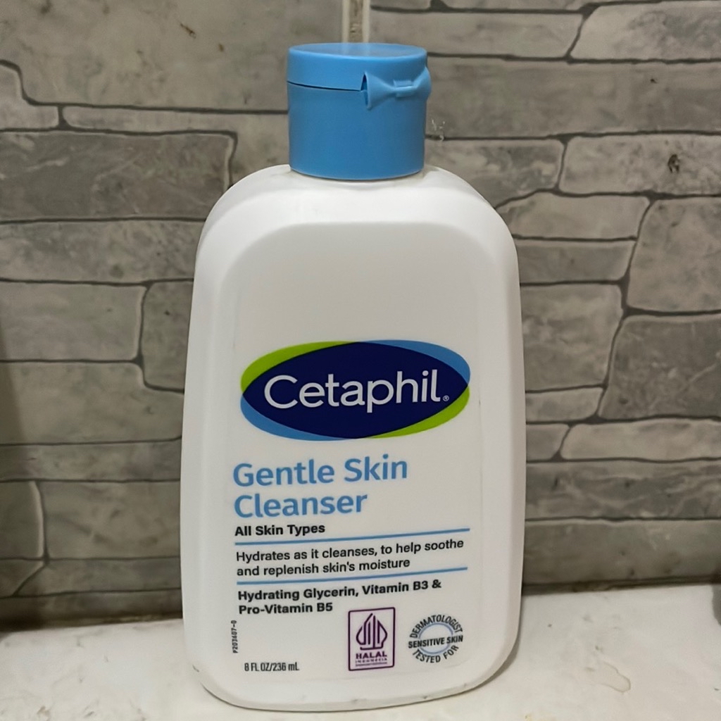 Gentle Skin Cleanser - Reformulation in August 2022 imgfdn-4b0d88ca-e9af-4a78-9e5e-80303f190f59
