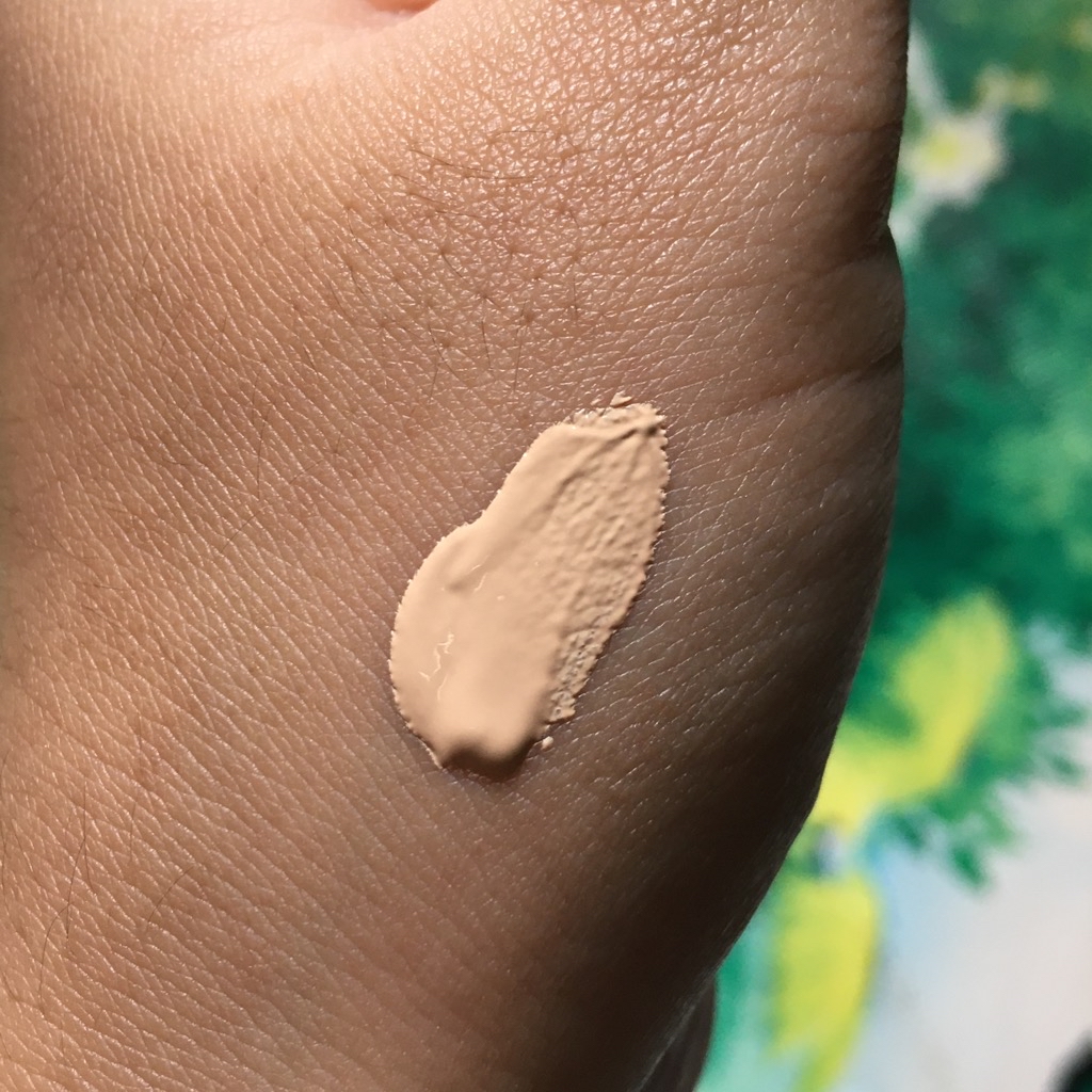 Flawless Blurring Skin Tint - 01 Buttercream imgfdn-a247aa50-2b1a-4fd1-8115-66d5e27c6e28