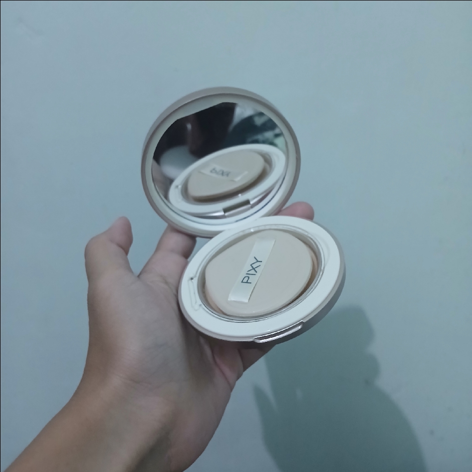 Fixed Matte Powder Foundation - 302N Neutral Ivory imgfdn-1a8d06a1-5de3-41b3-b1c5-0a77542a9ba6