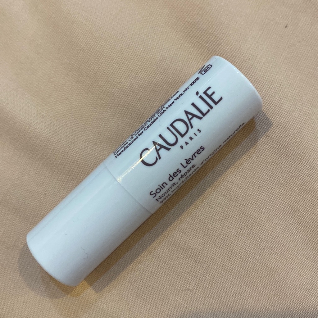 Lip Conditioner imgfdn-44b4f036-2e06-44f3-839c-d4bae7f7ae7a