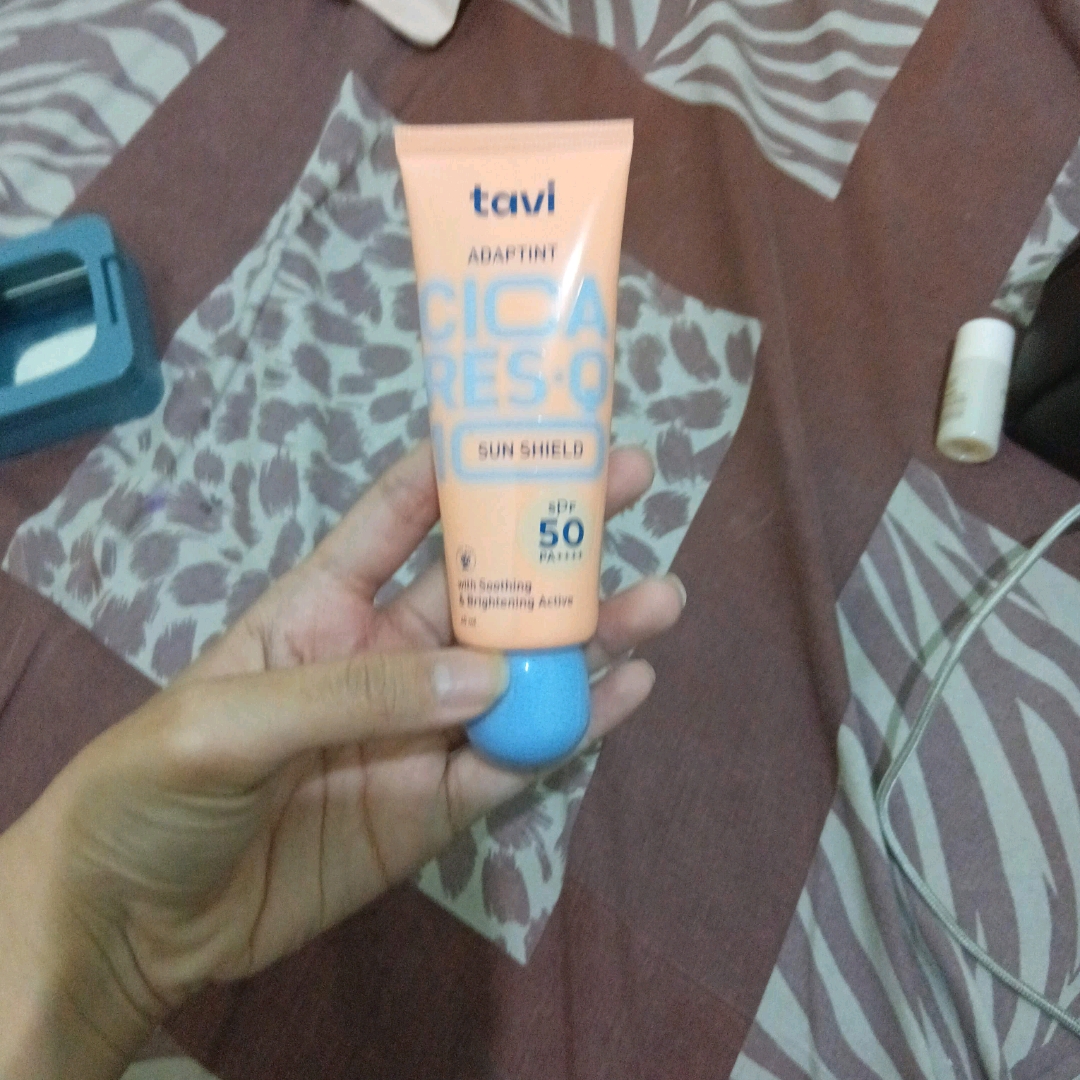 CICA RES-Q10 AdapTint Sunscreen imgfdn-90a9e33d-ff15-42b4-a616-f2ca3116cc0c