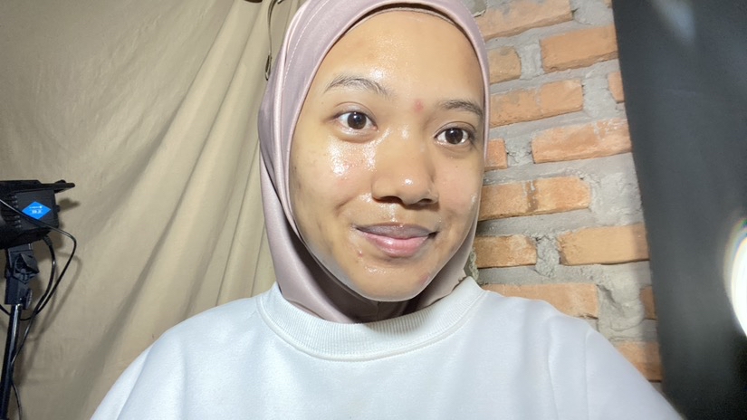 Madagascar Centella Tone Brightening Cleansing Gel Foam imgfdn-b12bea4c-278f-41a4-a68b-7f3adee15522