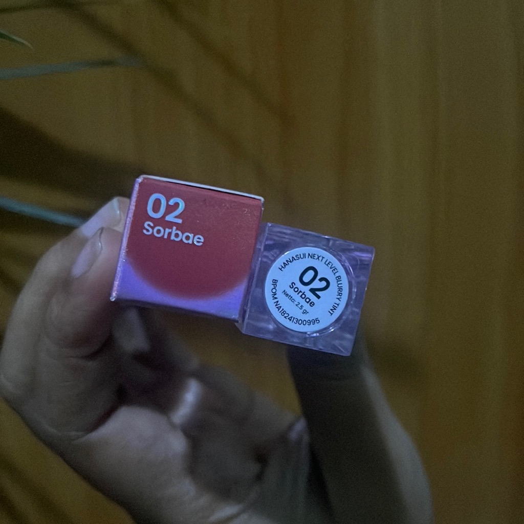 Next Level Blurry Tint - 01 Redveluv imgfdn-5a057428-c7ff-48e3-adfb-e4f9ff80ffb8