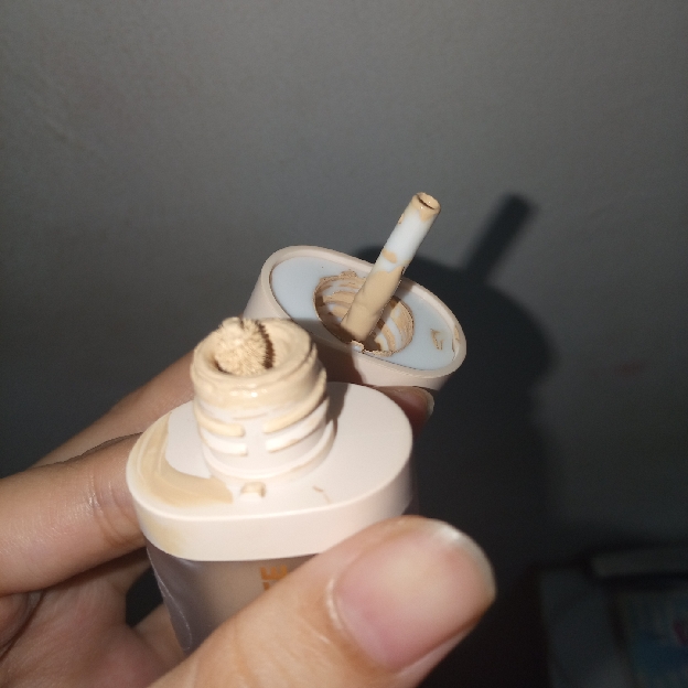 Good Skin Day Concealer - N15 Light Beige imgfdn-4ccffee2-317e-424e-b40d-2845ce06c22e