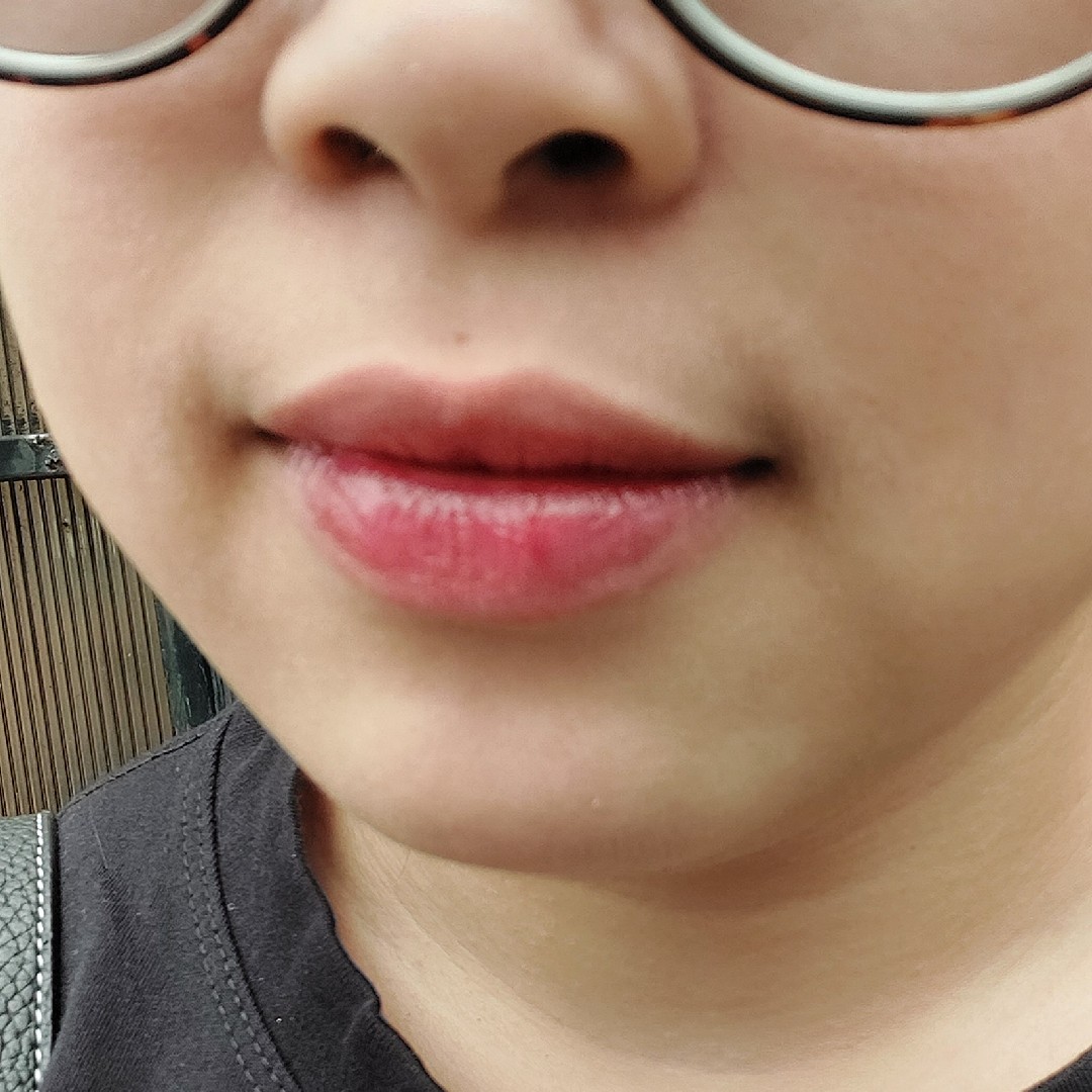 x SASA Lip Tint - Blush Bloom Chili imgfdn-4da1b142-f3c1-4c65-a3c4-5f976b3f5310