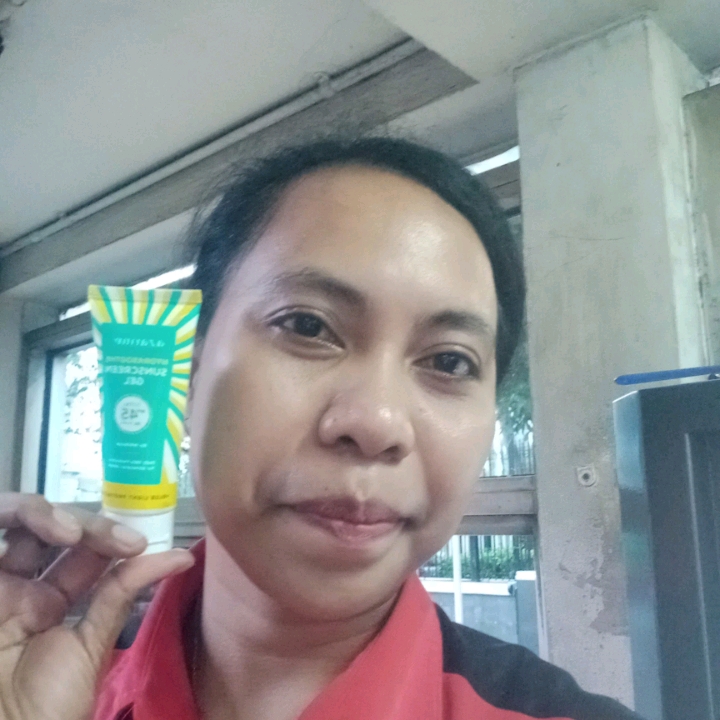 Hydrasoothe Sunscreen Gel SPF 45+++ imgfdn-dc7346ea-aee9-4277-8b6e-5097fd818ad1