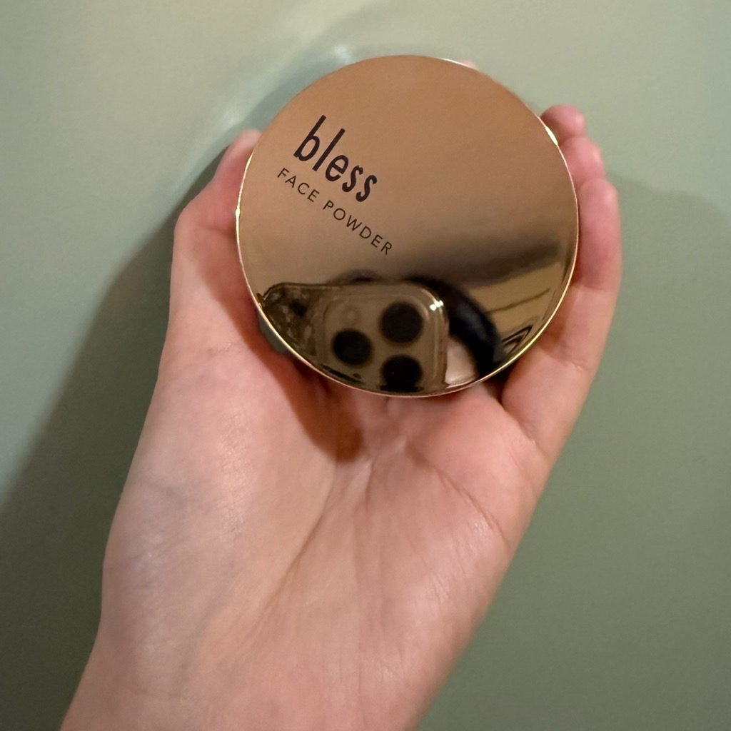 Face Powder - Natural imgfdn-d988fb1a-127d-4c31-875b-bcce8c554542