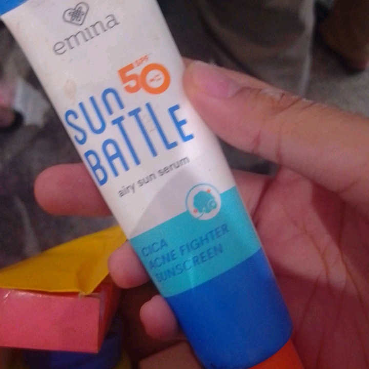 Sun Battle SPF 50 PA++++ Cica Acne Fighter Sunscreen imgfdn-7fc60fe8-9376-4f94-b74d-5da8e3c4a29d
