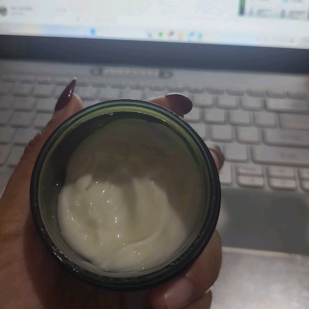 Matcha Biome Intensive Repair Cream imgfdn-7c170268-abb6-4465-a382-368be3f400ac