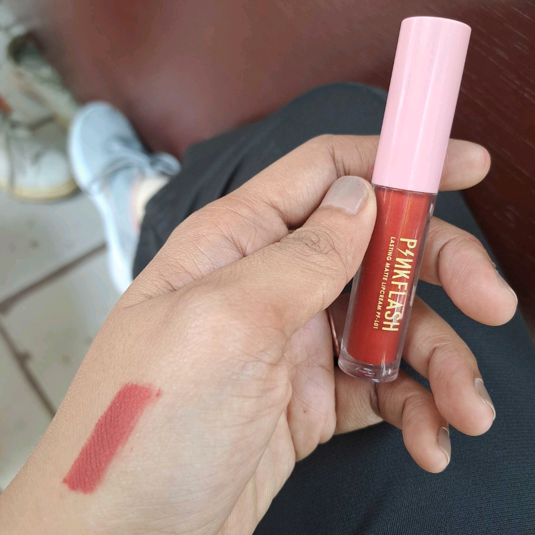 Lasting Matte Lip Cream - O03 Most Orange imgfdn-9897185e-dc69-4e77-9df3-21d5f03fc724