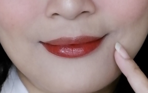 Hydraglow Lip Stain - Dear Sharon imgfdn-80a3c07b-f092-423f-9ac9-772952ff4a3a