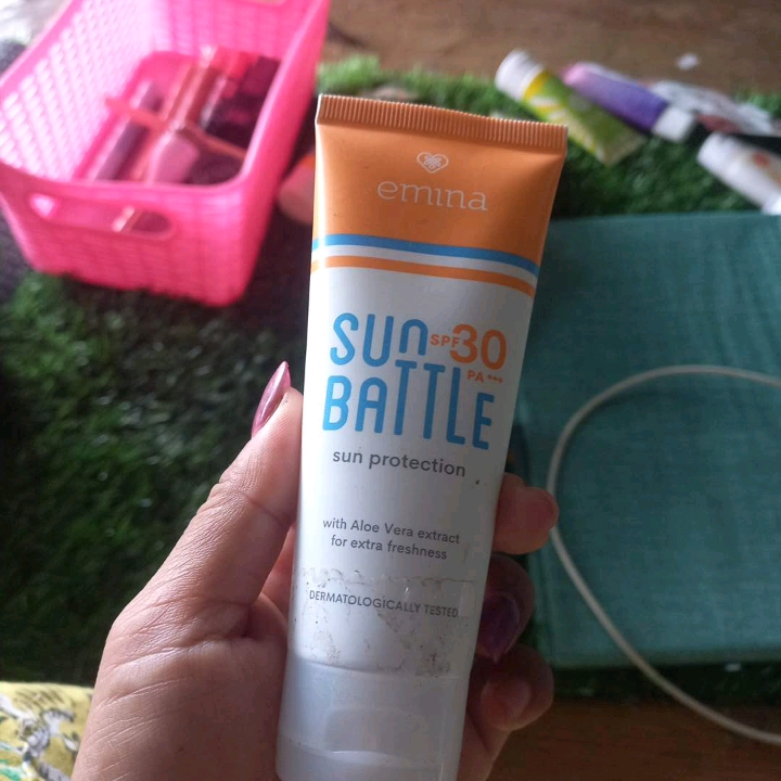 Sun Protection SPF 30 PA+++ imgfdn-dfb6b621-498a-4b07-bca1-039034e35e85