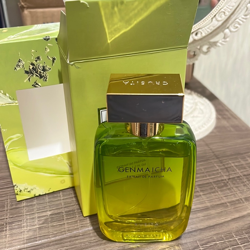 Tea Collection Extrait De Parfum - Genmaicha imgfdn-f84eb1b7-6b7d-45ce-ad09-d4f56e5eb646