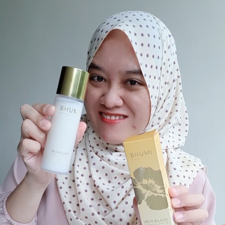 Skin Ready Hydrating Booster imgfdn-ad7b57b2-7349-4c15-ae11-b8b9c85734ff