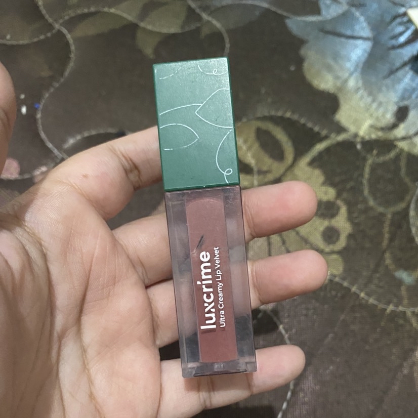 Ultra Creamy Lip Velvet - Berry Mojito imgfdn-a8c14500-aaed-42d6-981a-ea09e700b85c