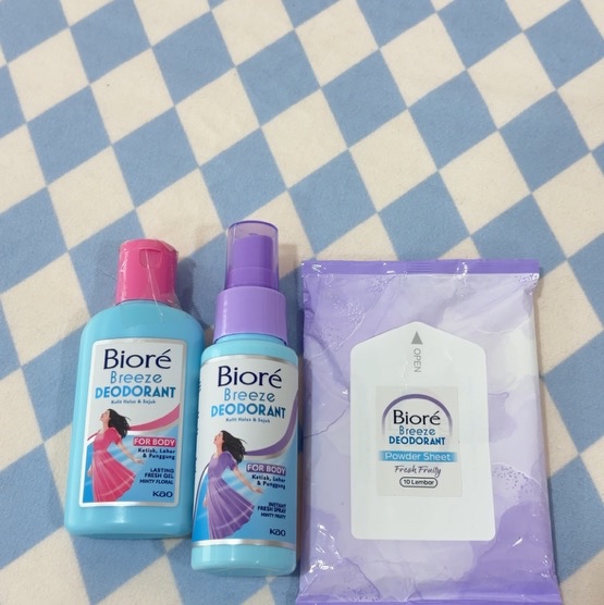 Breeze Deodorant Lasting Fresh Gel - Minty Floral imgfdn-814fe2ad-98e0-4168-8005-b646e91f6637