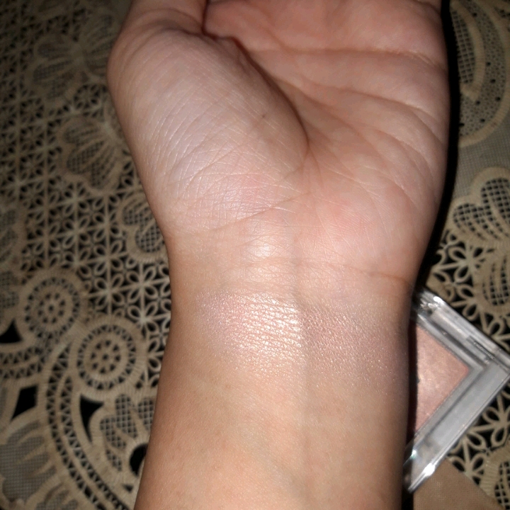 My Fave Piece Eye Shadow - 24 Charlotte imgfdn-cb8dfae1-f239-4287-a536-d8f32dea32f0