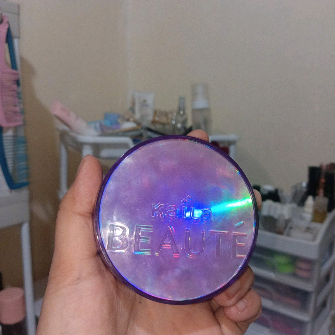 2-in-1 Cushion SPF 50+ PA+++ - Natural Beige imgfdn-87c66ee8-773f-4911-a2b4-64da8b63f048