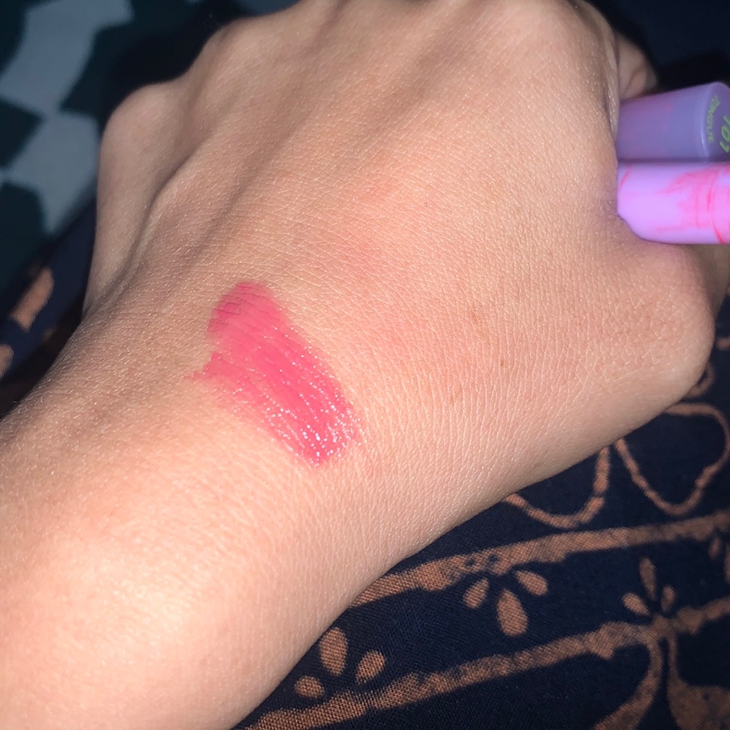 Color Chrome Melt To Dew Lip Click - 101 Bunny Tongue imgfdn-e1ce41f9-729f-4cbf-b485-58463b00a9ee