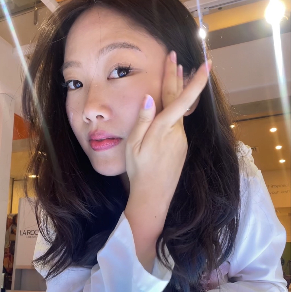 Anthelios UVAIR Ultra Light Sunscreen imgfdn-9c164e50-e625-4ce9-a232-4d51d0f57468