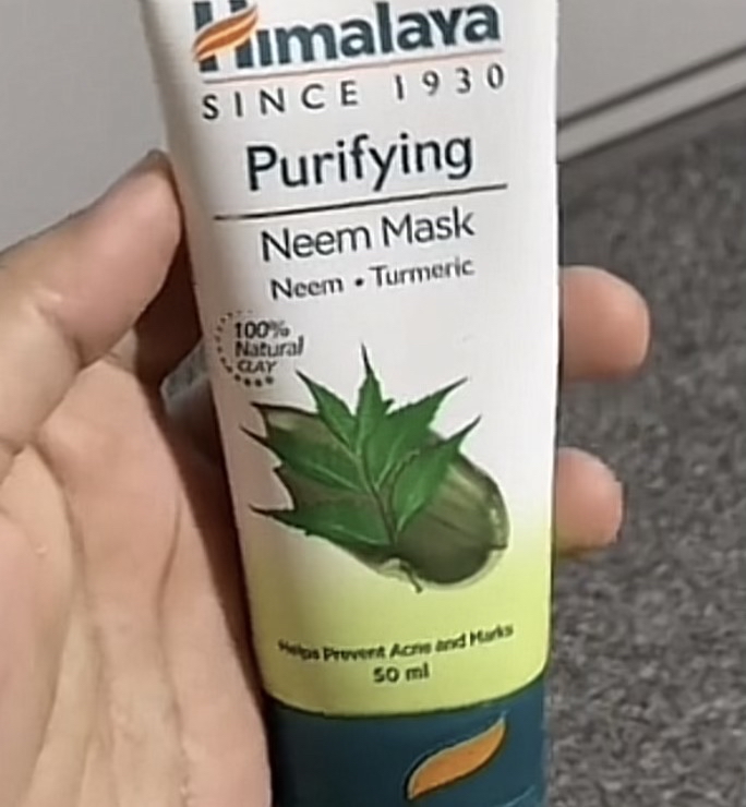 Purifying Neem Mask imgfdn-0d794943-c399-4929-bc4e-5021dc309f3e