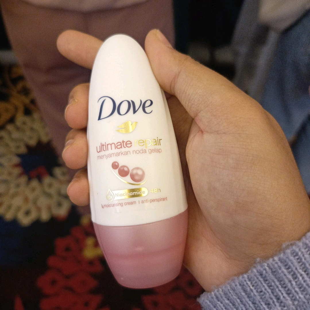 Ultimate Repair Antiperspirant Deodorant Roll On imgfdn-a94dbe12-c0d1-497c-bfb7-d37078cc1337