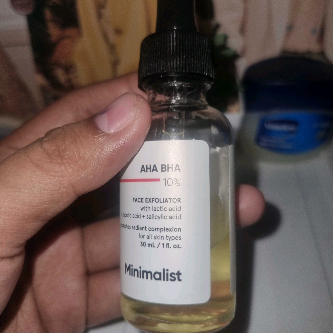 AHA BHA 10% Face Exfoliator imgfdn-2d39d451-bb12-4c06-b23b-449554d09790