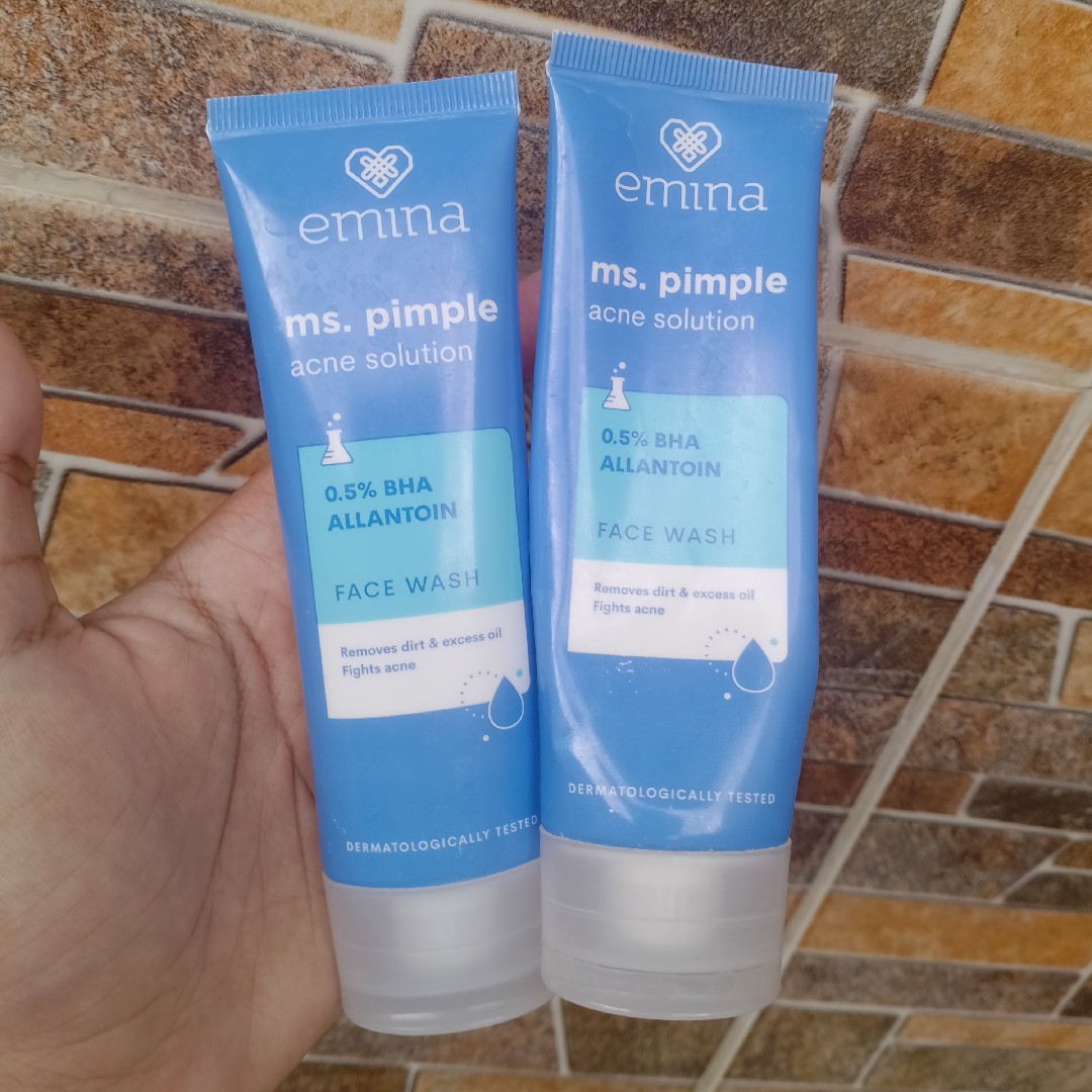 Ms. Pimple Face Wash imgfdn-0d0c5406-3970-4de8-a635-2fa2b3b3ba5a