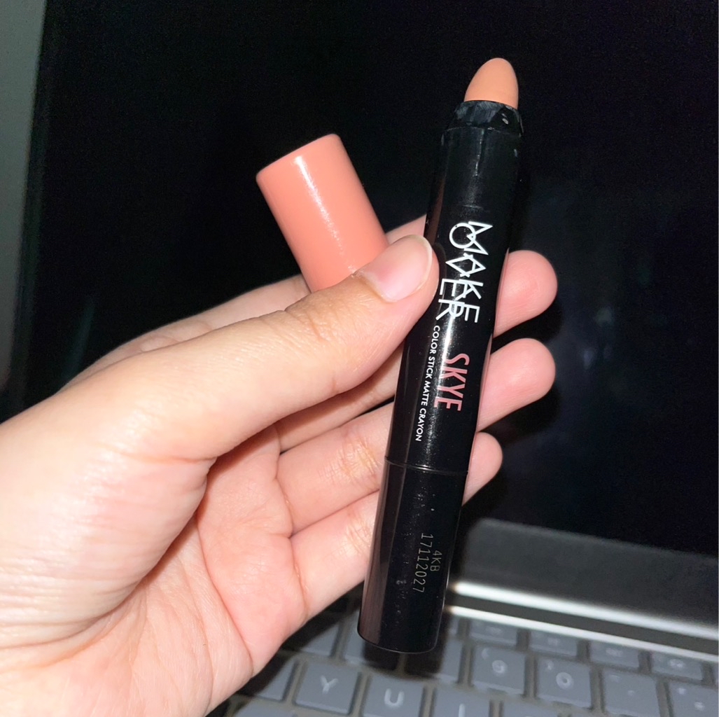 Color Stick Matte Crayon - 105 Skye imgfdn-4bc5623a-63ad-441a-89b0-e7209c76c54e